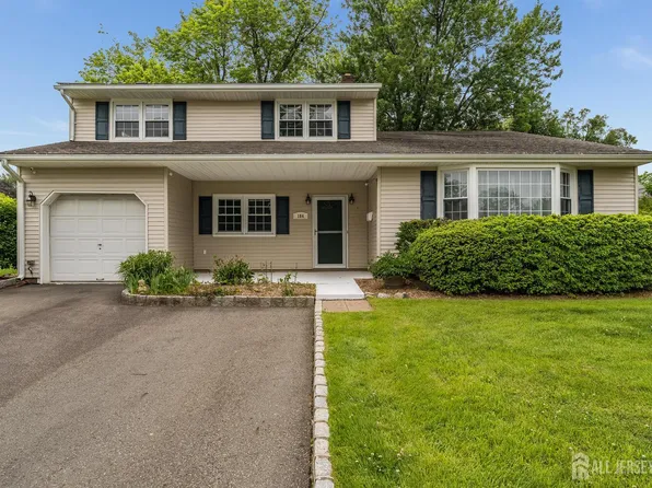 104 Laurel Ln, South Plainfield, NJ 07080