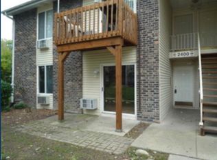 2400-207 Light Rd, Oswego, IL 60543