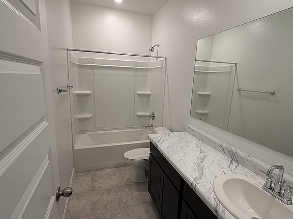 2nd image of 39990 W Sunland Dr