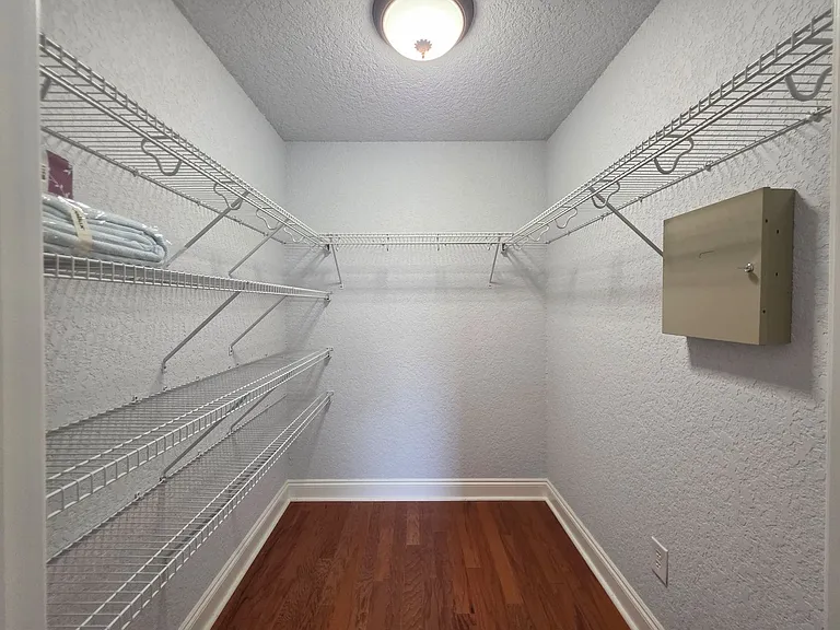 949 Osprey Ct — Photo 21