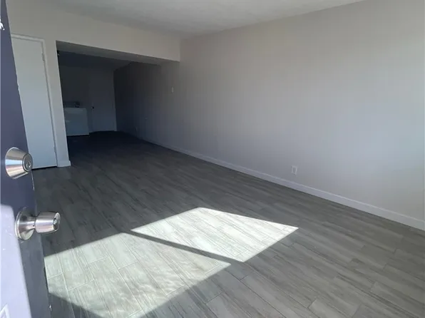 2107 Statz St APT 7, North Las Vegas, NV 89030