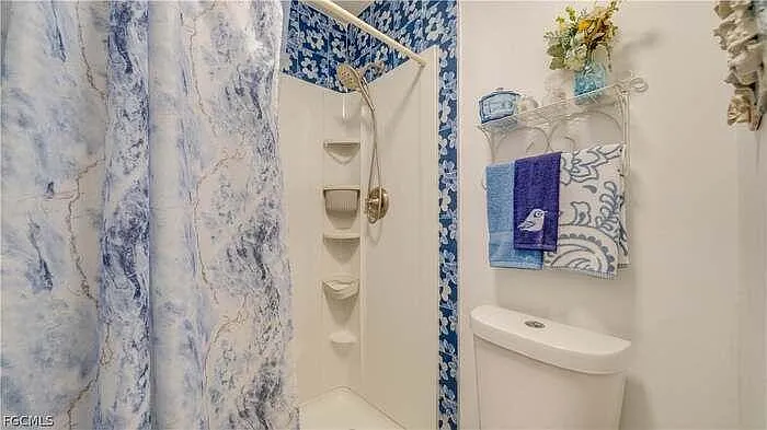 5671 Longleaf Dr — Photo 8