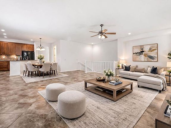 3rd image of 9037 Alturas ST #3702