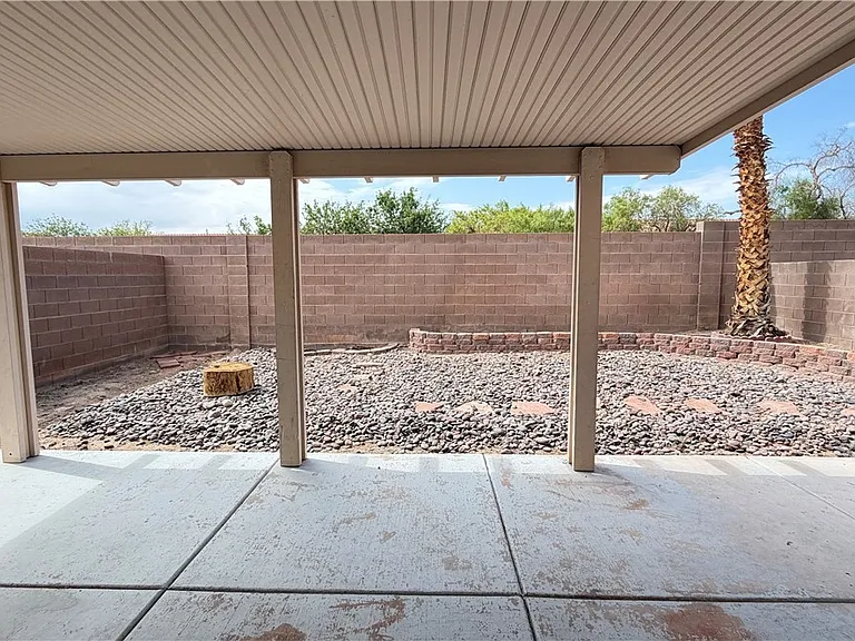 7423 Hawk Shadow Ave — Photo 3