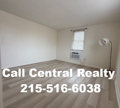 3rd image of 2101-2105 Hartel Ave Unit B