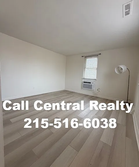 2101-2105 Hartel Ave #B — Photo 3