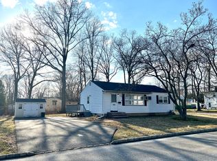 31 Kingston Rd, Parsippany, NJ 07054