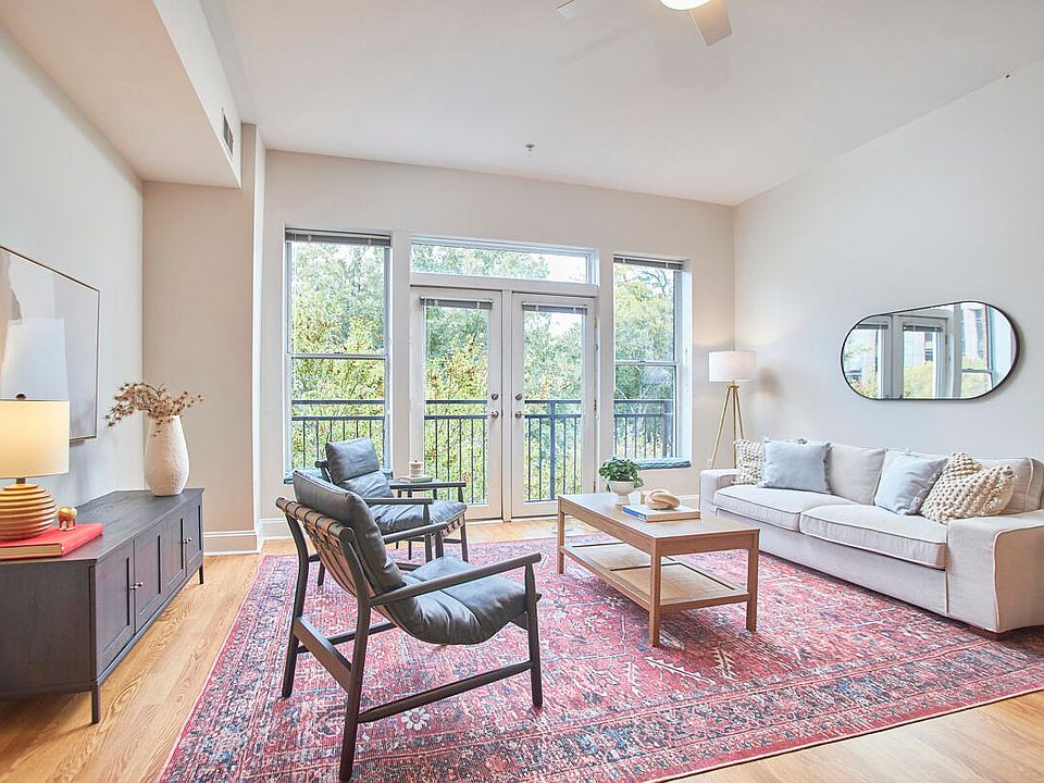 1st image of 200 S Dawson St APT 303