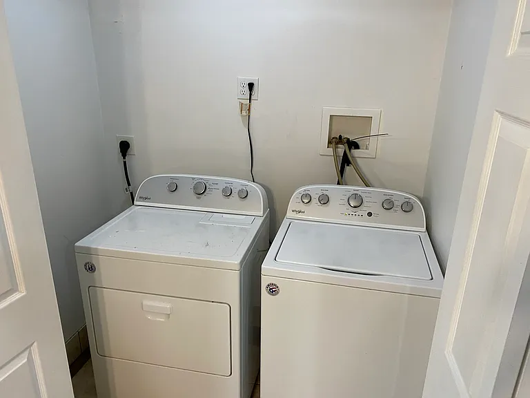 139 Walnut Island Blvd — Photo 6