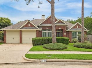 3306 Stonehurst Ct, Pearland, TX 77584