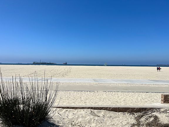 3rd image of 5211 E Ocean Blvd Unit 2