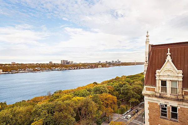 riversideページ 404 Riverside Drive #12N in Morningside Heights, Manhattan