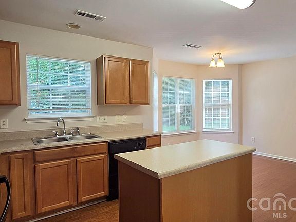 5th image of 5708 Twin Brook Dr