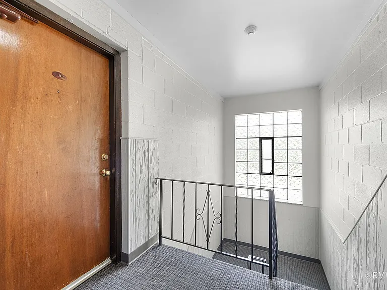 629 S York Rd — Photo 5