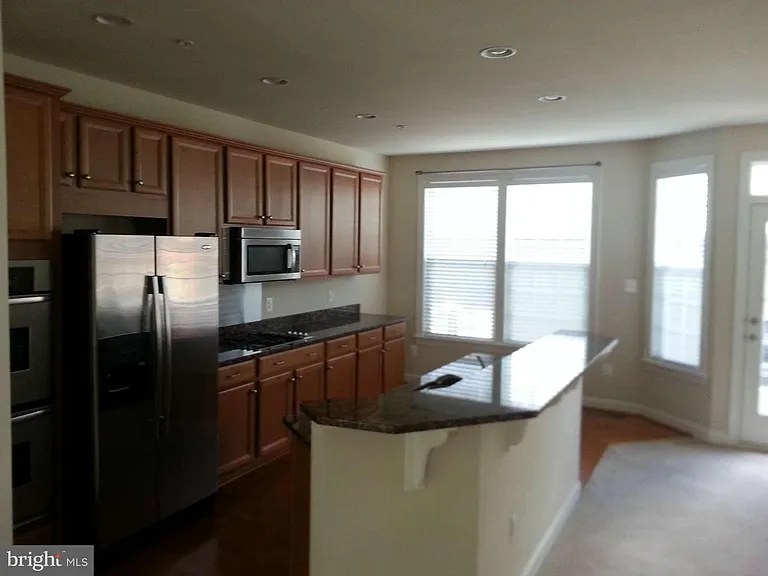 9053 McPherson St — Photo 3