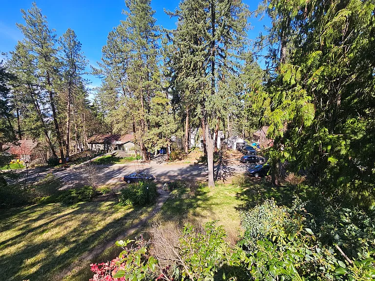 1922 E 18th Ave — Photo 61