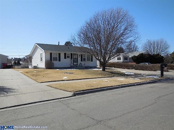 2nd image of 4011 Gertie Ave