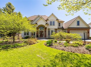 185 Barclay Square Dr, Rochester, NY 14618