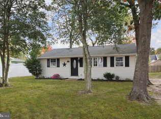 17 Hollycrest Dr, Brick, NJ 08723