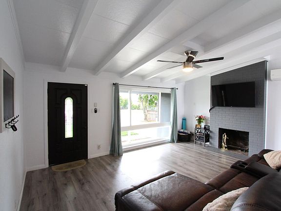 4th image of 10140 Lyndale Ave