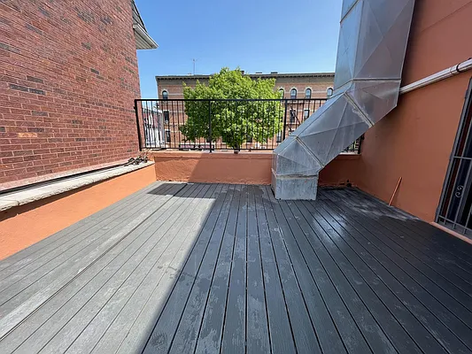 Rented by Remax Real Estate Professionals | media 21