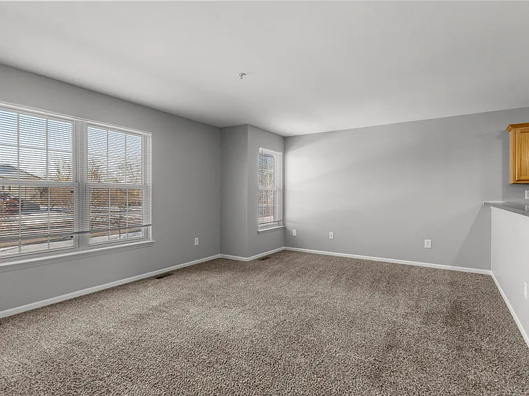 13165 Turnberry Ct — Photo 9