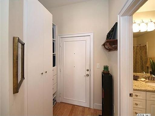 The Entrance of 115 Park Ave, #316