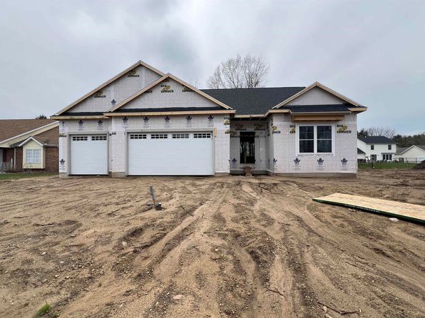 1401 Wilderness Trl, Osceola, IN 46561