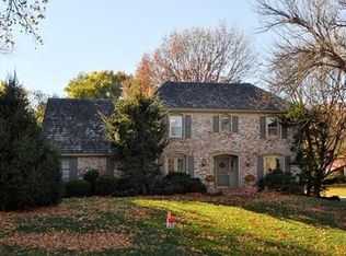 8500 Rosehill Rd, Lenexa, KS 66215