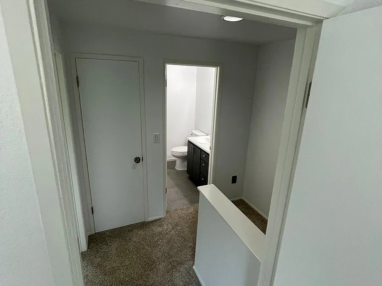 Upstairs Hallway/Closets