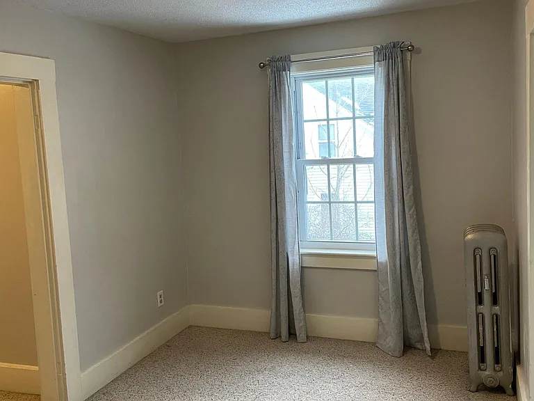 44 Pleasant St — Photo 14