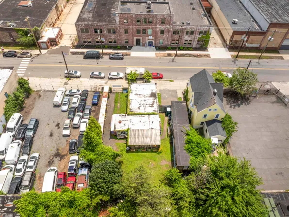 149 Pacific Avenue image 48 of 50