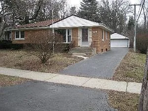 401 N West Rd photo 1