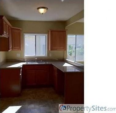 3rd image of 1211 S 37th St
