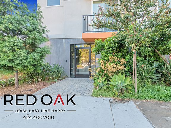 4th image of 8827 Van Nuys Blvd #104