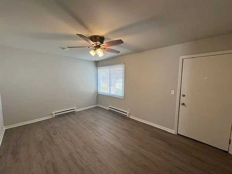 1694 Molitor Road — Photo 18