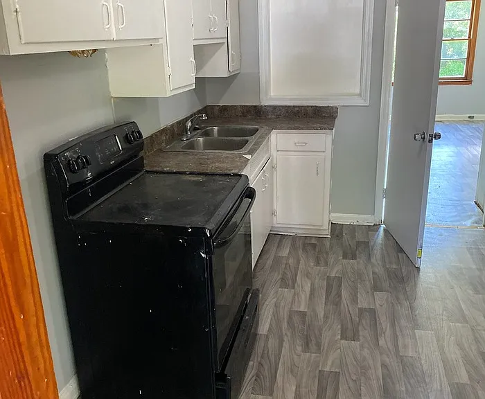 3238 Somerset Dr — Photo 12
