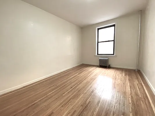 Rented by Sovereign Associates | media 35