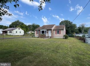 1404 W Oak Rd, Vineland, NJ 08360