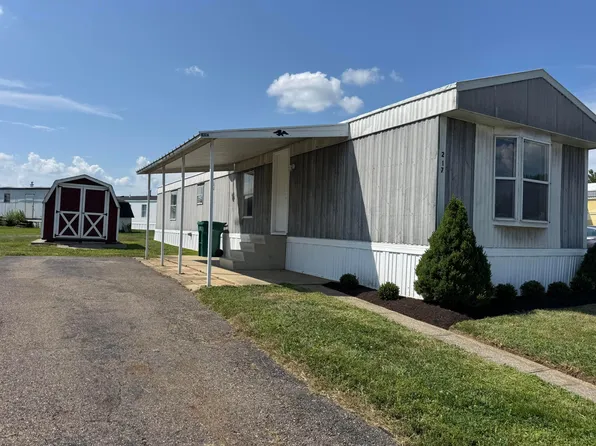 217 Raspberry Cir, Hebron, OH 43025