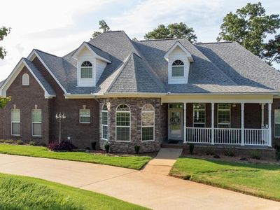 70 Whispering Oaks, Talladega, AL, 35160