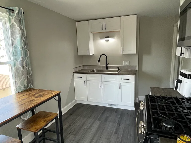 6713 W Dixon St — Photo 9
