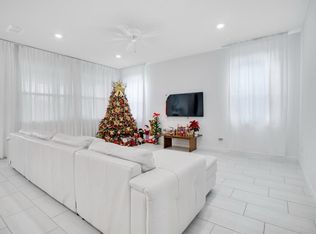 2644 Summer Clouds Way, Kissimmee, FL 34744