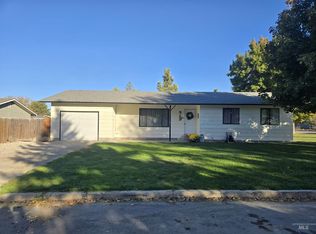 602 Poplar Ave, New Plymouth, ID 83655