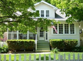 292 Miles Rd, Chagrin Falls, OH 44022