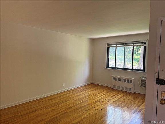 4th image of 130 Virgina Road #D