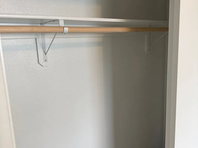 MAC CITY APARTMENTS — Photo 26