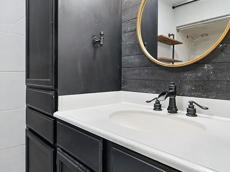 2902 Panhandle Dr — Photo 12
