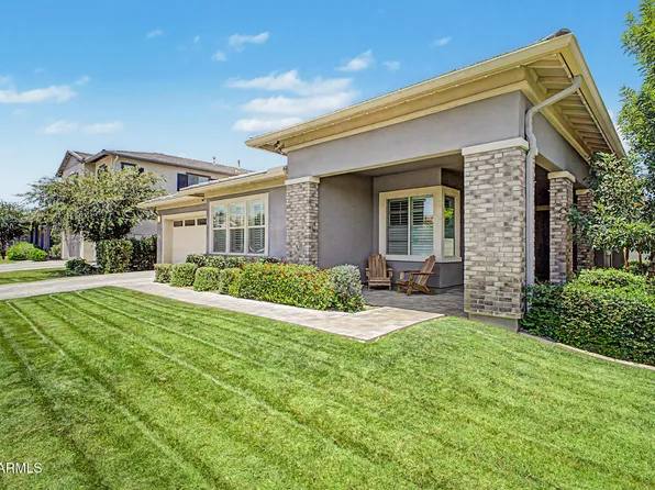 3740 E SAGEBRUSH Street, Gilbert, AZ 85296
