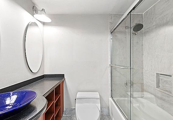 5th image of 330 E 38th St APT 45H